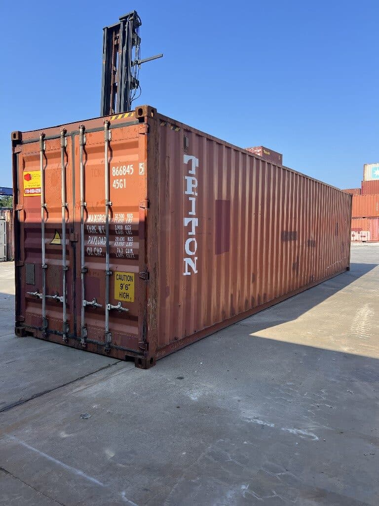 Used 40’ High Cube Container